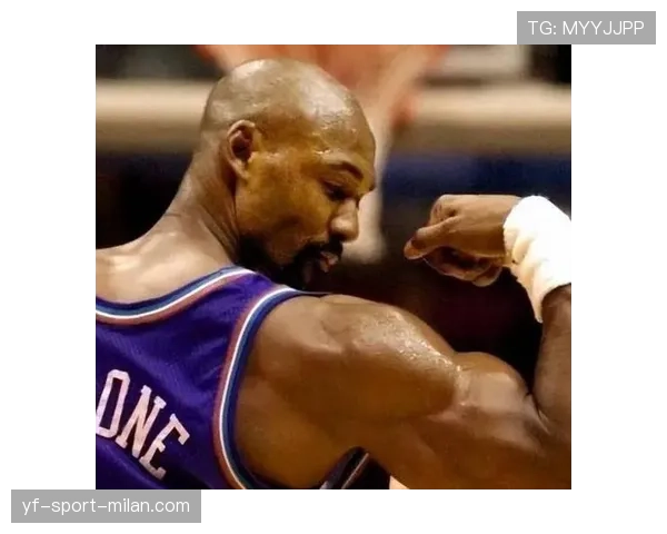 奥尼尔篮下强攻效率远超当代中锋主导球队内线得分